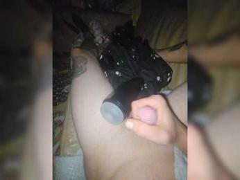 VelvetMaskDuo webcam model stream image