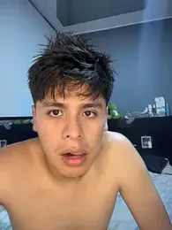 Kailertwink webcam stripchat model stream image