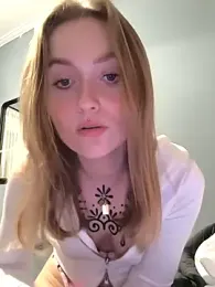 Goldi159 webcam model stream image