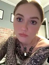 Goldi159 webcam model stream image