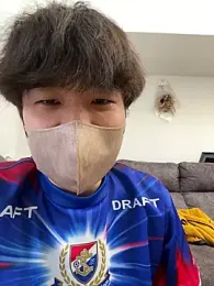 yuuki8910 webcam model stream image