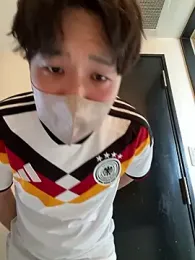 yuuki8910 webcam model stream image