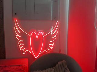 Mharia Angel J webcam model stream image