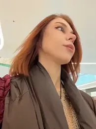 RosieSecret webcam stripchat model stream image