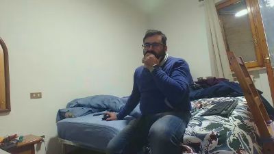 bleakw85 webcam cam4 model stream image