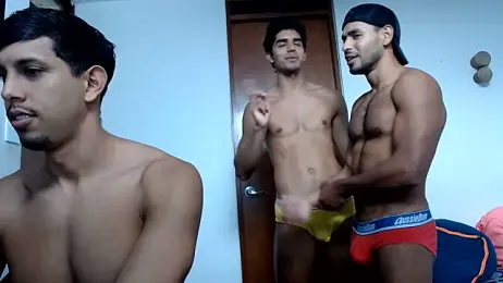 HOTLATINO2025 webcam stripchat model stream image