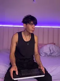 abrilandjulian webcam stripchat model stream image