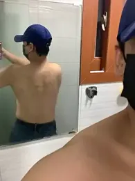 moon_blue199x webcam model stream image