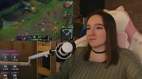 MoonlishSiren webcam stripchat model stream image