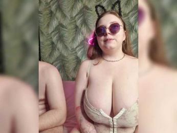 Red-rooms webcam model stream image