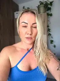 NastyMilf_ webcam model stream image