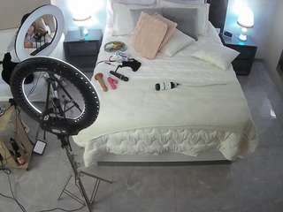 voyeurcam-casa-salsa-bedroom-3 webcam model stream image
