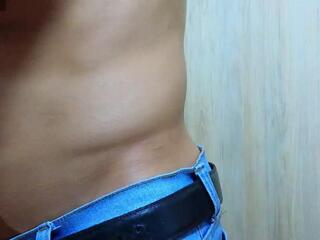 Ethan G webcam flirt4free model stream image