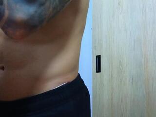 Ethan G webcam flirt4free model stream image