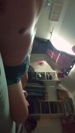 Vidremy webcam model stream image