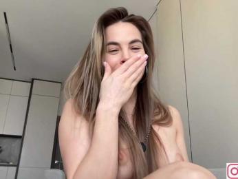 diffgirls1-1 webcam bongacams model stream image