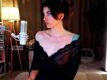 HoneyCherry webcam model stream image