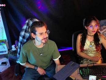 Aaronandelizabeth webcam bongacams model stream image