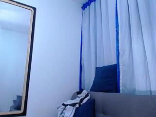 Andre Parker webcam model stream image