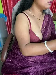 Kritika_21 webcam stripchat model stream image