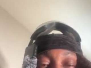 healthybooksallow585 webcam model stream image