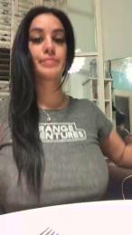 Miquilu webcam model stream image