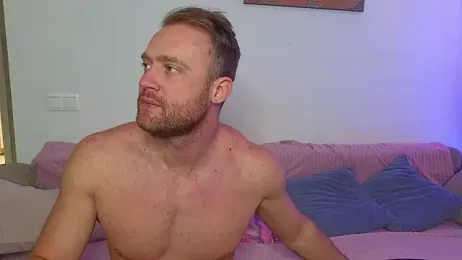 MaxMia webcam stripchat model stream image