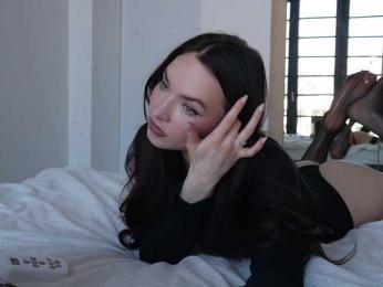 blackvelveet webcam bongacams model stream image