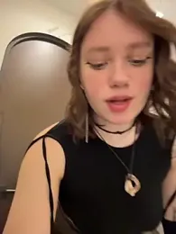 lucy-joy webcam model stream image