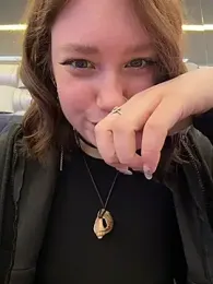 lucy-joy webcam model stream image