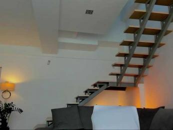 Laranya webcam model stream image