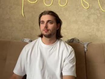 eva_calvin webcam chaturbate model stream image