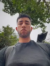 liam_bronw webcam stripchat model stream image