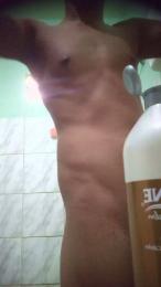 Vini18cm_novin webcam model stream image