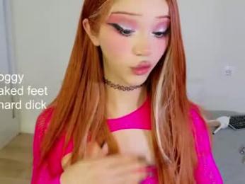 _paprika webcam chaturbate model stream image