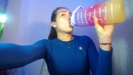 DaMikaela_ webcam model stream image