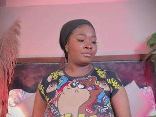 amelia-cruzz webcam camsoda model stream image