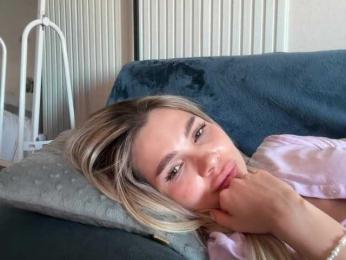 Baby_face webcam model stream image