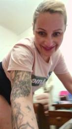 Shelket webcam cam4 model stream image