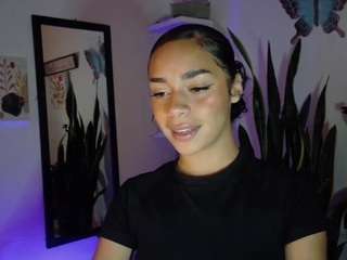 cassandraandrews webcam model stream image