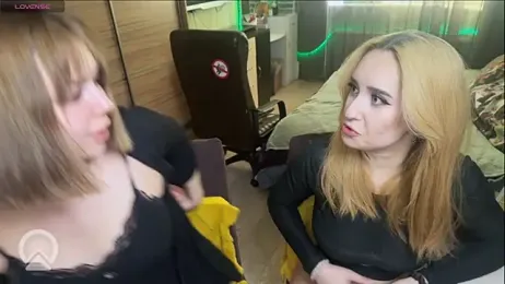 xxx_sandra_ webcam stripchat model stream image