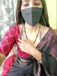 SareeQween143 webcam model stream image