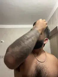 Lyon_vach webcam stripchat model stream image