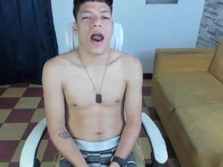 mike-guzman webcam camsoda model stream image