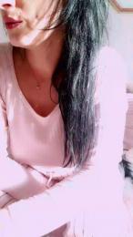 DouceQueen webcam model stream image