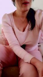 DouceQueen webcam model stream image