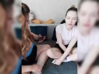 cutesmiles webcam bongacams model stream image