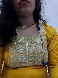KAJALBHABHI_ webcam model stream image