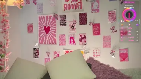 AmiLewis webcam stripchat model stream image