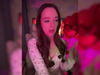 ymnichka webcam model stream image